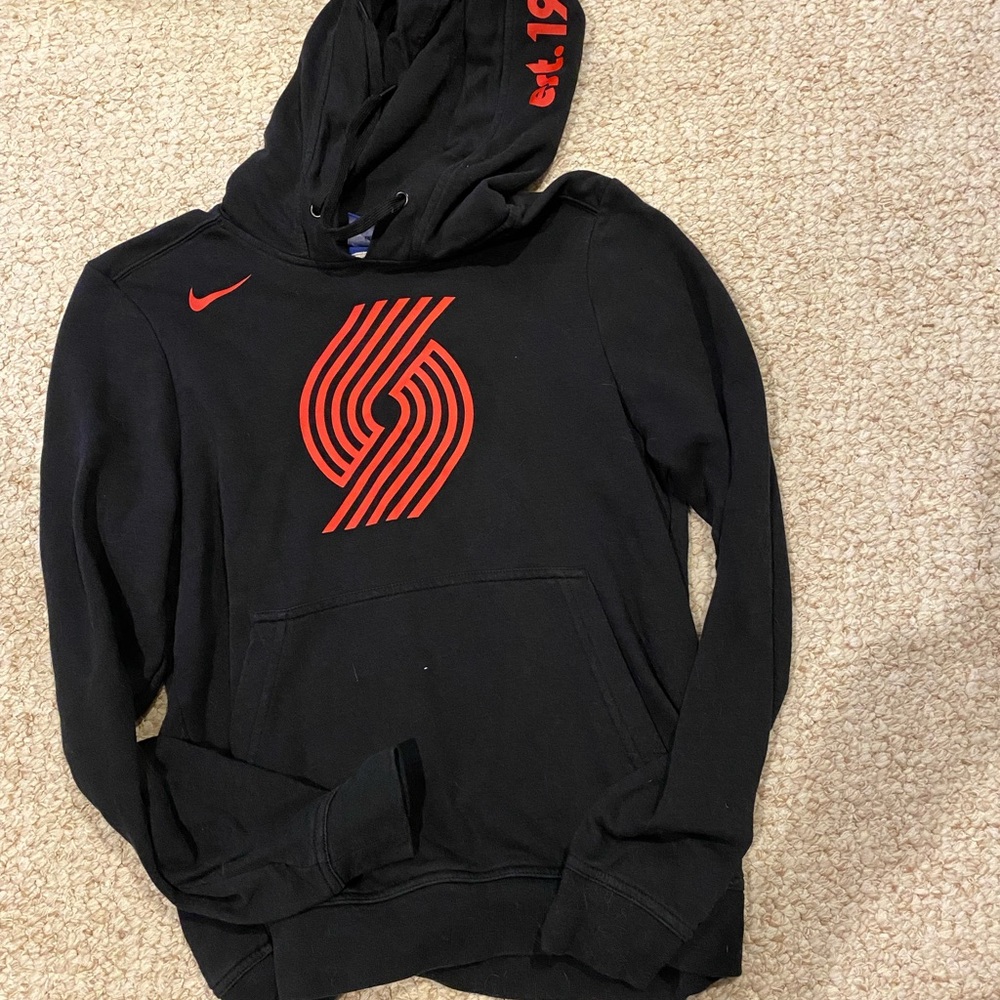 Nike Portland Trailblazers hoodie!